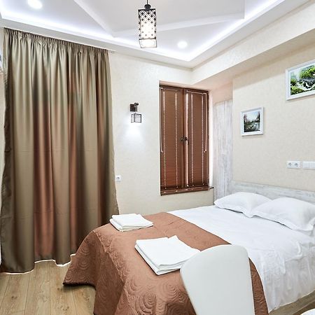 Guest Hotel Tbilisi Ngoại thất bức ảnh
