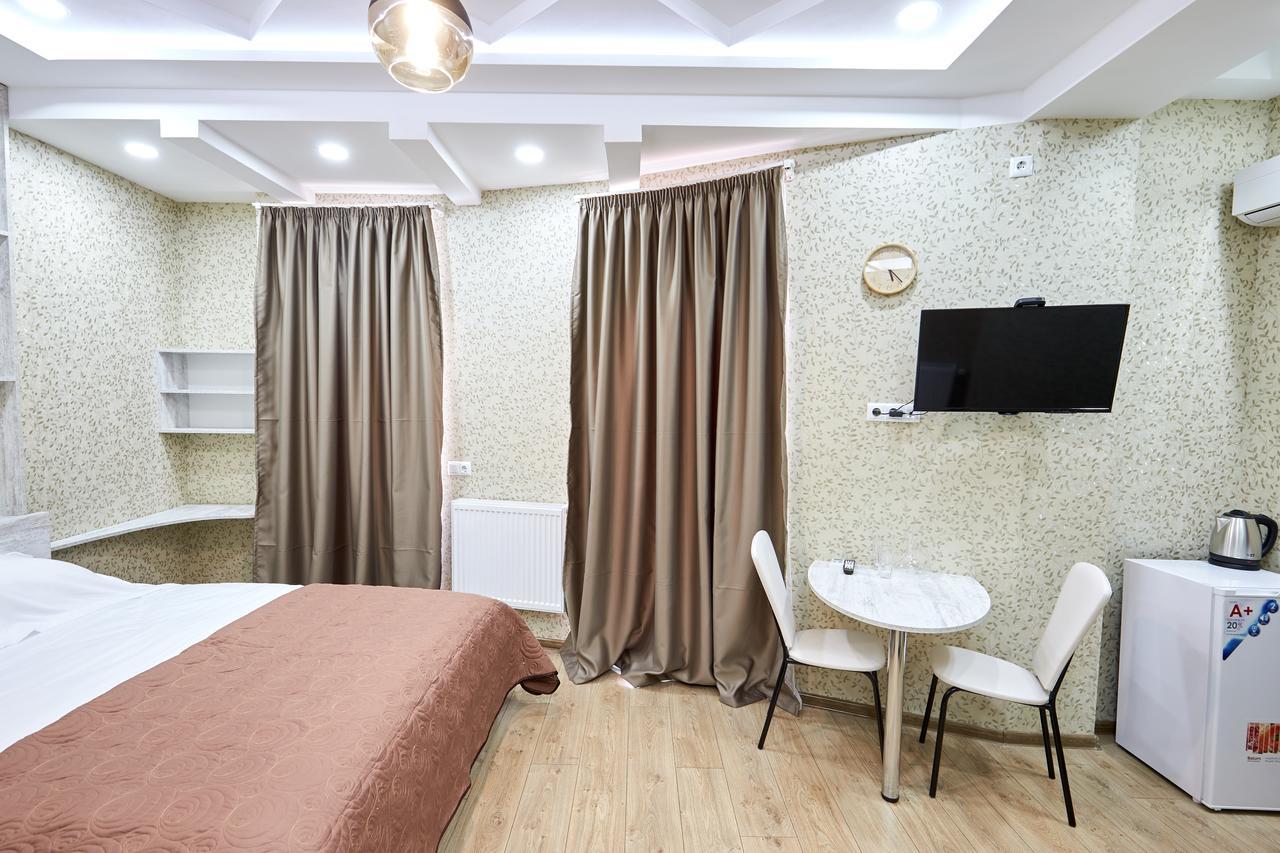 Guest Hotel Tbilisi Ngoại thất bức ảnh