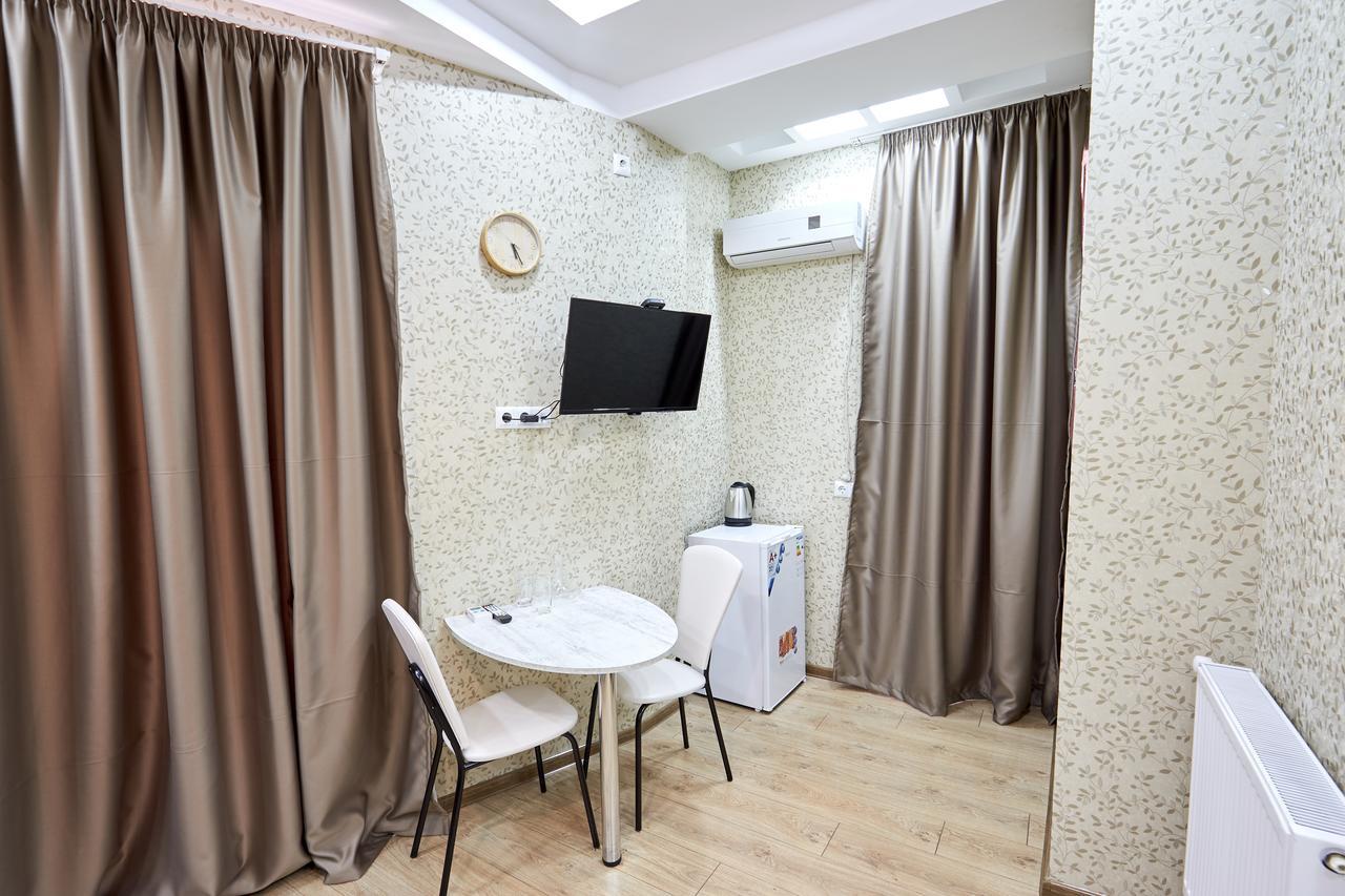 Guest Hotel Tbilisi Ngoại thất bức ảnh